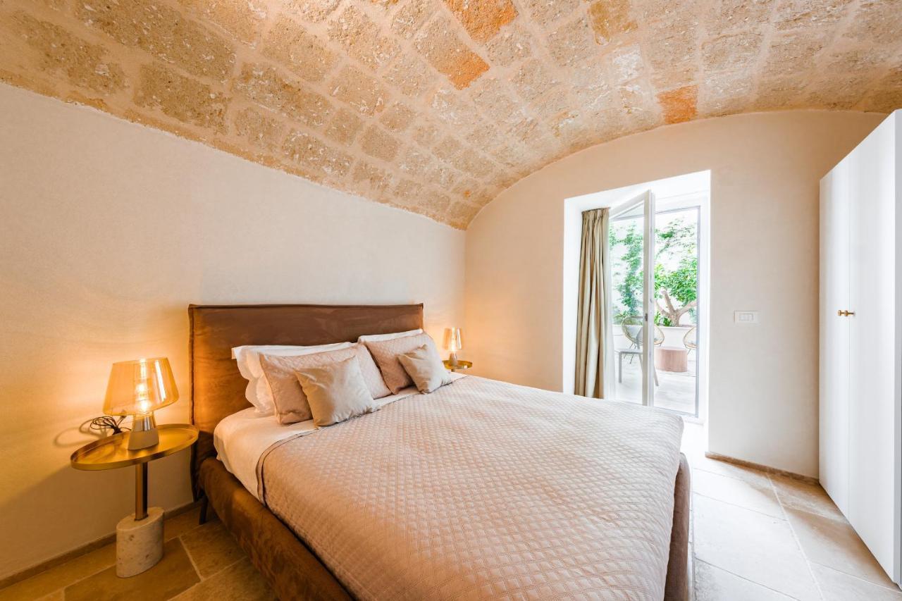 Helloapulia Charming Palazzo Clemente - Self-Catering Suites With Aircondition Monopoli Exterior foto