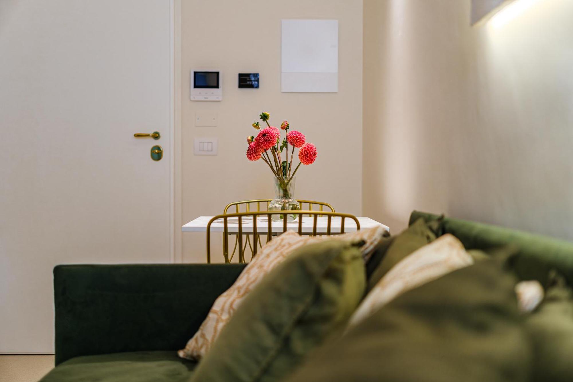 Helloapulia Charming Palazzo Clemente - Self-Catering Suites With Aircondition Monopoli Exterior foto